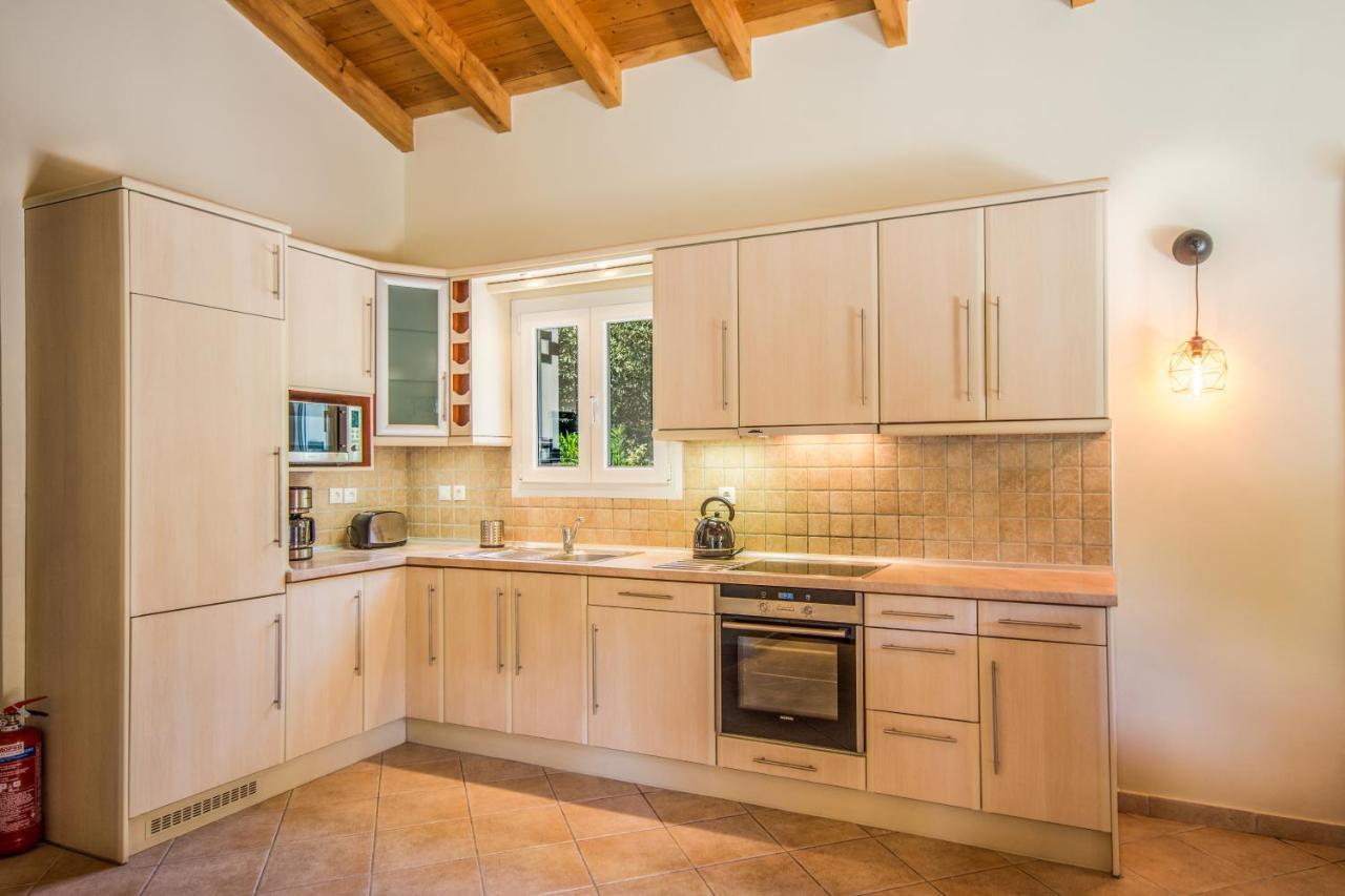 Villa Kalokairi Áfra Екстериор снимка
